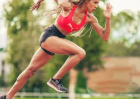 Trei minute de sprint sunt mai eficiente decât 90 de minute de exerciții moderate - Studiu