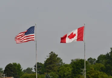 SUA impun tarife de 50% pentru unele produse canadiene. Ottawa va răspunde „dolar cu dolar”