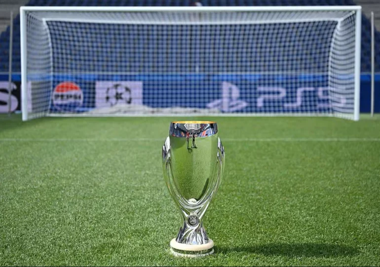 <span style="color:#990000;">LIVE</span> Supercupa Europei: PSG - Aston Villa