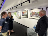 Un tren din Ucraina, transformat într-o galerie de artă, va ajunge în România. Cum arată expoziția pe șine (Foto)