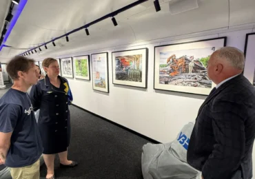 Un tren din Ucraina, transformat într-o galerie de artă, va ajunge în România. Cum arată expoziția pe șine (Foto)