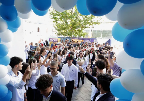 30 de ani de excelență. Complexul Educațional Laude-Reut a deschis anul școlar 2026-2027 sub semnul aniversării a trei decenii de educație