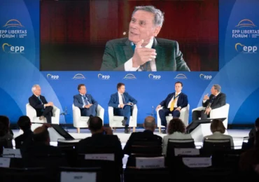 Conservatorii europeni își fac planul pentru 2029. Cum încearcă să recâștige alegătorii extremei drepte