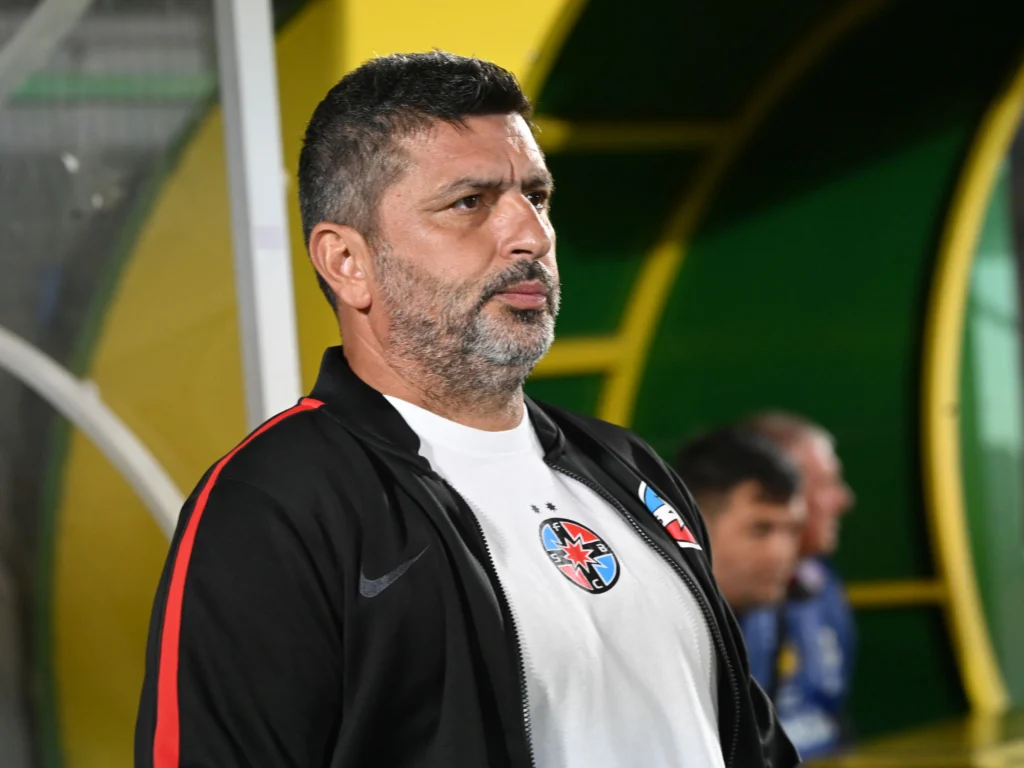 FCSB i-a mai dat o șansă lui Marius Baciu, după eșecul cu Dinamo. Obiectivul pentru următoarele partide