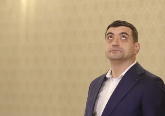 AUR boicotează audierile și votul pentru Guvernul Mureșan. Simion vorbește despre „trădare” și amenință cu suspendarea președintelui