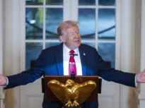 Trump le promite americanilor câte 5.000 de dolari de fiecare cetățean, dacă republicanii câștigă alegerile