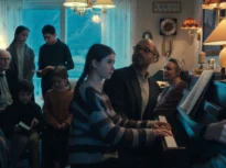 „Fjord”, filmul lui Cristian Mungiu propus pentru Oscar, ajunge în cinematografele din România. Sebastian Stan vine la gala de la București