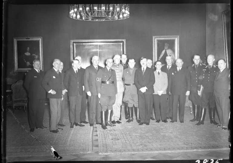 Hitler putea fi oprit. Lecția celor 53 de zile în care Germania și-a pierdut democrația
