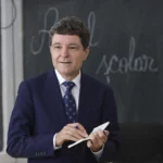 Nicușor Dan îi critică pe părinții care cred că știu mai bine decât profesorii cum se face educație. A refuzat întrebările despre politică (Foto & Video)