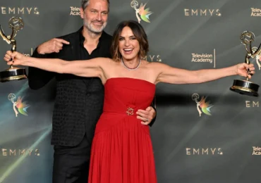 Cele mai bine îmbrăcate vedete la Premiile Emmy 2026. Cine a strălucit pe covorul roșu
