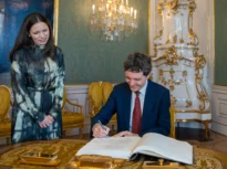 În ziua votului din Parlament pentru validarea guvernului, Nicușor Dan, alături de partenera sa, Mirabela Grădinaru, au fost la Praga, într-o vizită oficială
