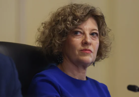<span style="color:#990000;">LIVE</span> Două avize pozitive pentru miniștrii liberali în Parlament și primul pentru USR. Ce pensie are propunerea de la Justiție, care a picat la vot (Foto)