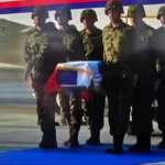 Trupul neînsuflețit al lui Ratko Mladic, „măcelarul din Bosnia”, primit cu onoruri militare la Belgrad (Video)