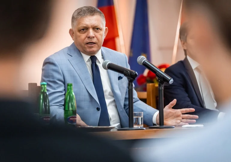 Robert Fico: Slovacia nu va răspunde la activarea Articolului 5 al NATO. „Pentru numele lui Dumnezeu, cu cine vrem să luptăm?”