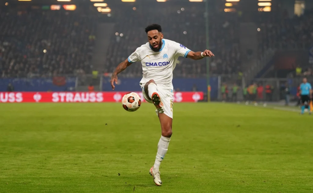 Are 37 de ani, dar parcă s-a întors în timp: Recordul stabilit de Aubameyang la Deportivo