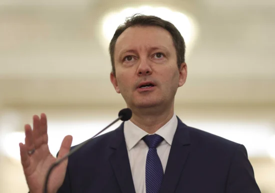 Mureșan a depus programul de guvernare și lista miniștrilor. Începe testul din Parlament
