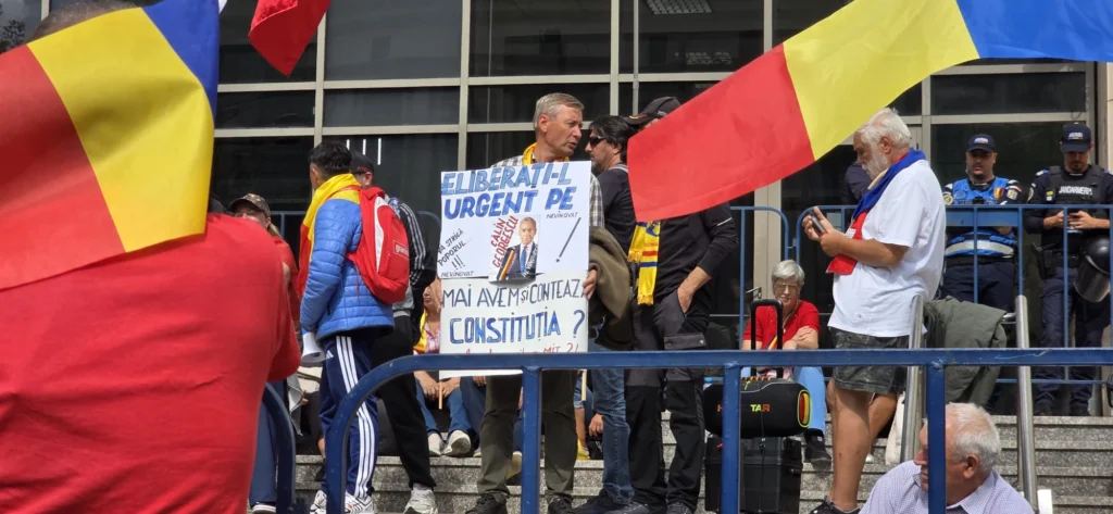 Georgescu între martiraj și escrocherie: strategia justiției