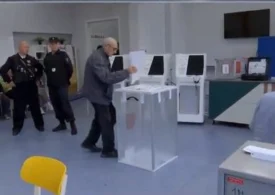 <span style="color:#990000;">Alegeri în Rusia</span> Atac asupra sistemului de vot, observatori împiedicați și tensiuni cu Republica Moldova. Prezența a trecut de 32% (Video)