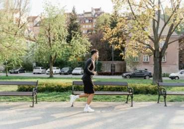 Ce se întâmplă în organism după doar 10 minute de alergare ușoară