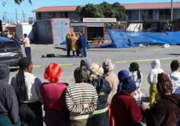 27 de morți în două atacuri armate, la câteva ore distanță, în Africa de Sud