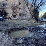 Ziua 1658 Rusia atacă Kievul după 3 zile de pauză. Rafinăria Saratov, lovită de drone (Video). Londra trimite Ucrainei un pachet de apărare aeriană de „iarnă”. Sute de avioane ridicate de NATO