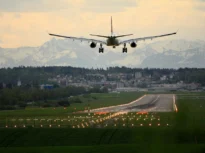 Prima țară care își întoarce din drum avioanele după ce Zelenski a anunțat că spațiul aerian al Rusiei va fi „de facto închis”