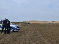 Dronă cu explozibil, găsită pe un câmp din Vaslui. Încărcătura a fost detonată controlat de SRI
