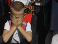Școlile din Cluj-Napoca au primit directivă să trimită câte o clasă de elevi la slujba de la catedrală în prima zi de cursuri. Explicațiile inspectorilor școlari