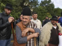 Fermierii au fost chemați la Cotroceni și au aflat că în câteva zile se va forma un nou guvern. Amenință că merg la Bruxelles