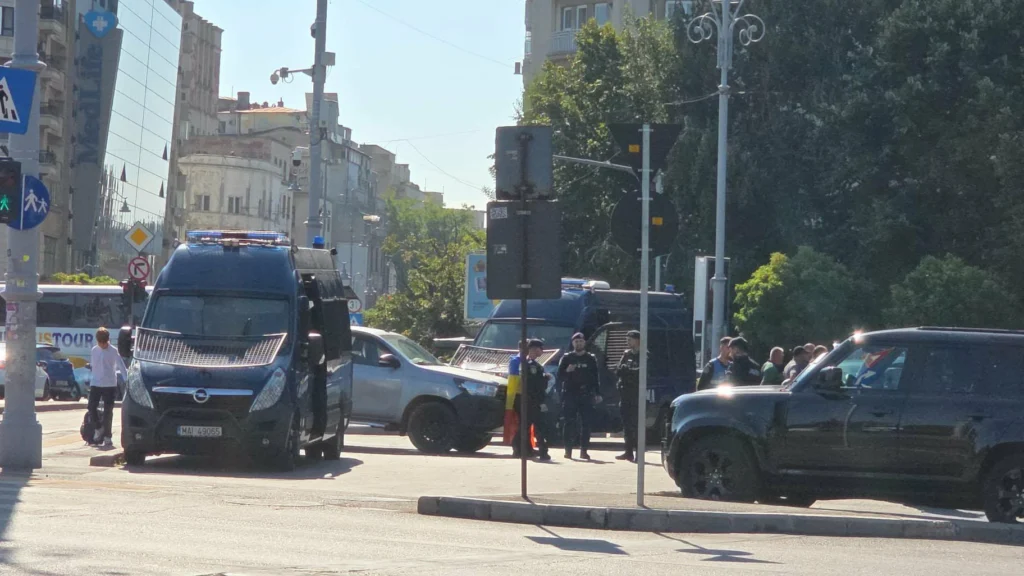 jandarmi Piața Victoriei