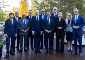 Liderii europeni se reunesc în „orașul lui Moș Crăciun”, cu ochii pe Arctica. De ce participă și Nicușor Dan