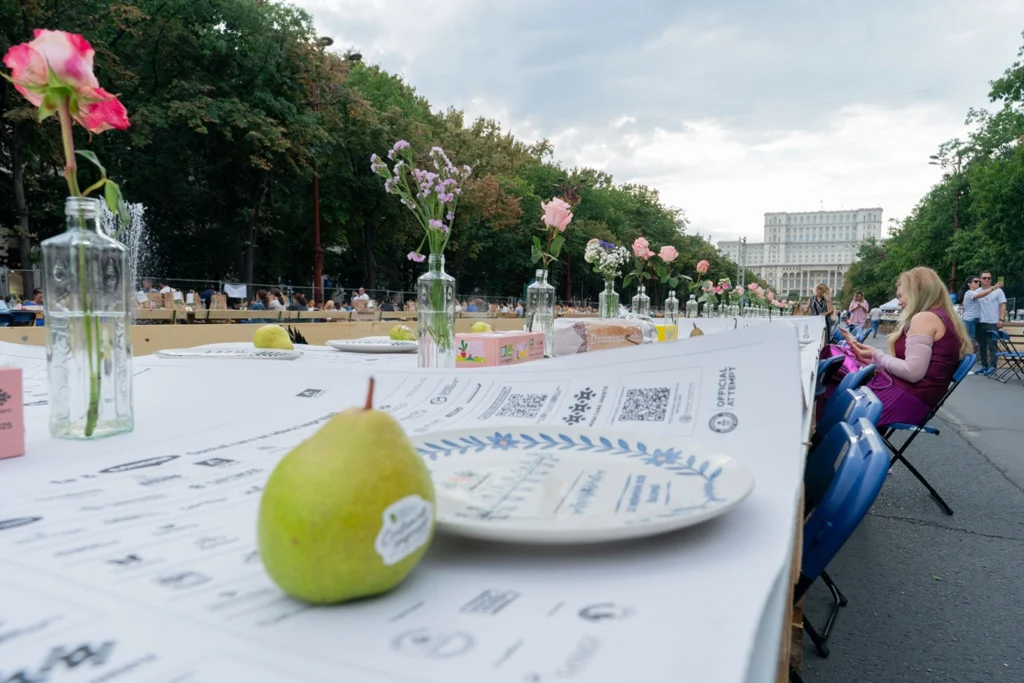 masă record București
