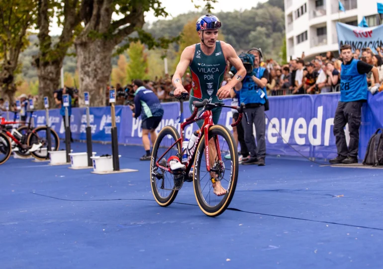 Beaugrand și Vilaça, campioni mondiali la triatlon olimpic în 2026