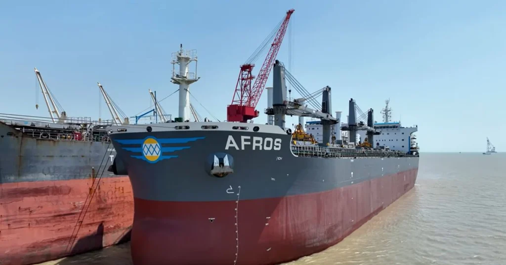 Maersk va instala o velă eoliană de 35 de metri pe o navă portcontainer, într-un proiect-pilot