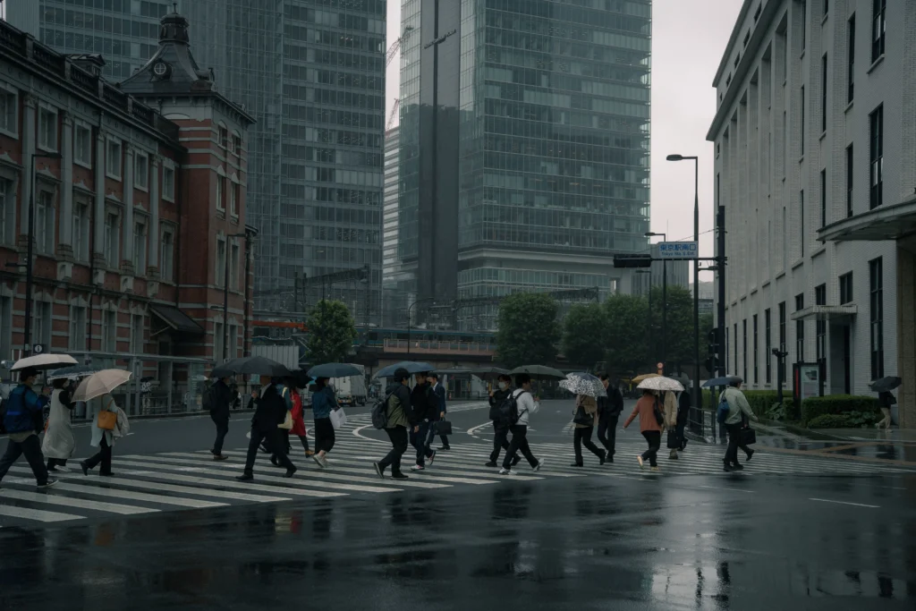 La Tokyo plouă neîncetat de 34 de zile. Este cea mai lungă serie înregistrată vreodată