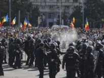 Protestul de la Guvern s-a încheiat: 6 persoane reținute și amenzi de 46.000 de lei