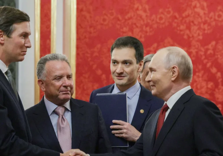 Witkoff și Kushner, de la Putin la Zelenski. Următoarea etapă a negocierilor pentru pace