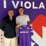 România are viitor: Fiorentina a transferat un fundaș central de 17 ani