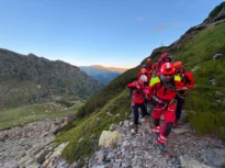 Ce le-au dat de mâncare salvamontiștii unor turiști suedezi rătăciți și epuizați în Munții Făgăraș