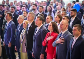 Atacuri în rafală la Grindeanu, la Congresul USR. Partidul vrea o guvernare fără PSD și AUR, alături de PNL (Foto & Video)