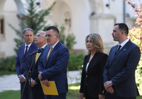 AUR l-a somat pe Nicușor Dan să aleagă ce vrea să fie: Președinte sau Parlament