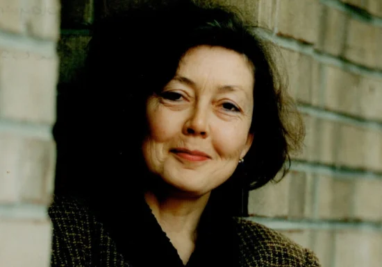 Premiul Nobel pentru Literatură 2026 a fost câștigat de scriitoarea canadiană Anne Carson