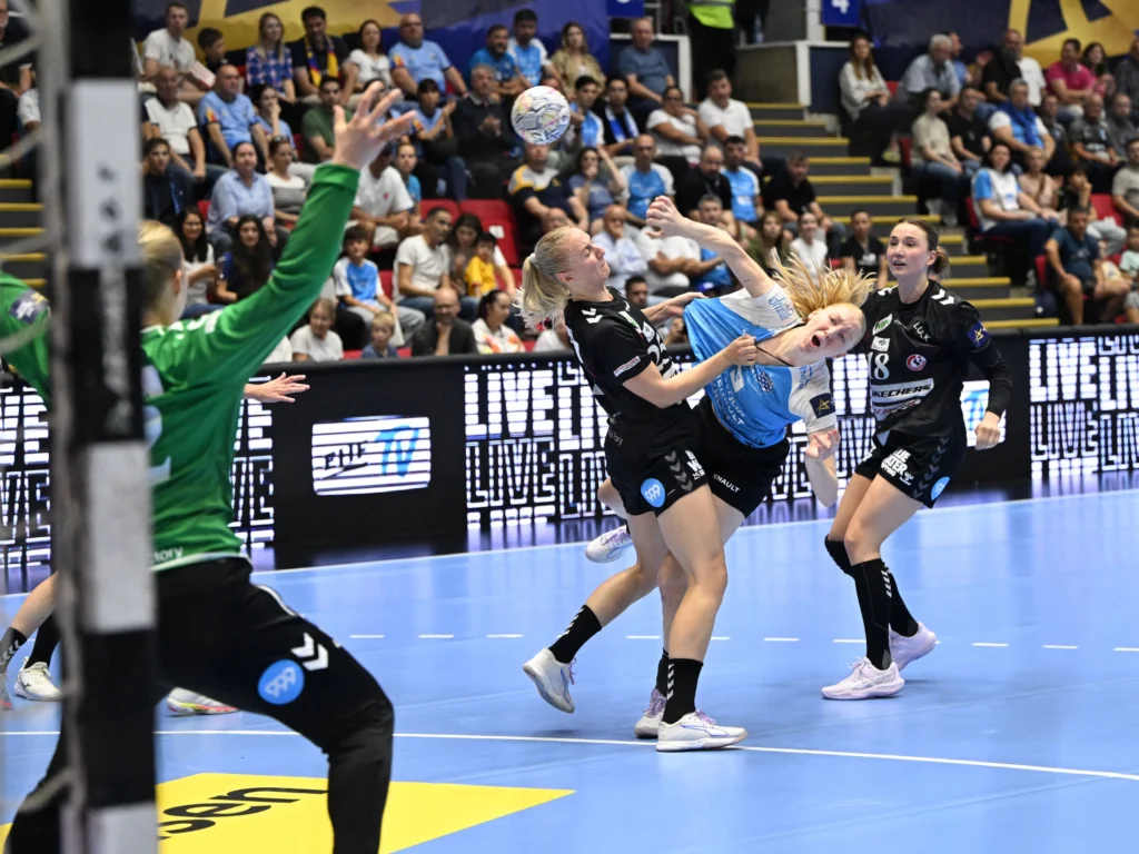 CSM București a fost surclasată pe teren propriu în Champions League