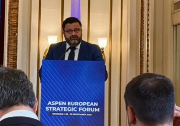 Cine e Dan Neculăescu, "tehnocratul"propus de Luca Niculescu la MAE. Legătura cu Sorin Grindeanu