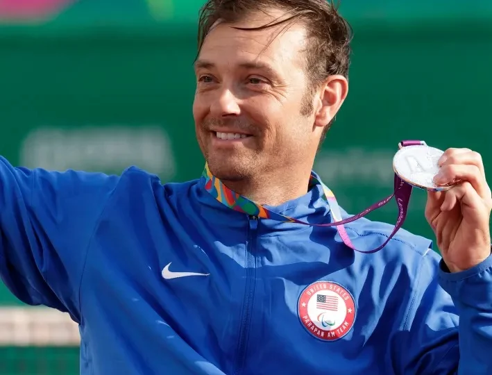 În scaun cu rotile spre medalii olimpice și titluri de Grand Slam. Povestea lui David Wagner, a cărui viață s-a schimbat după un accident pe plajă