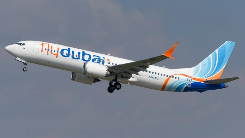 Noi dezvăluiri din avionul groazei: Copilotul l-a atacat pe căpitan cu un topor. Aeronava a pierdut brusc 5.200 de metri altitudine