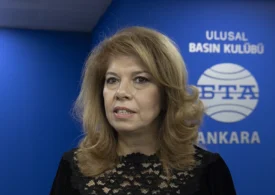 Alegeri prezidențiale în Bulgaria: Președinta Iotova câștigă strâns, lupta se va decide în turul al doilea