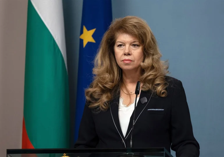 Bulgaria ia în calcul activarea articolului 4 al NATO după atacurile din Marea Neagră. Nicușor Dan va discuta cu președinta Bulgariei