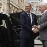 Ce a vorbit premierul Niculescu cu guvernatorul Isărescu