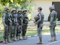 Exerciții militare în mai multe zone din țară: rezerviști chemați în București și Ilfov, trageri cu muniție de război în Tulcea